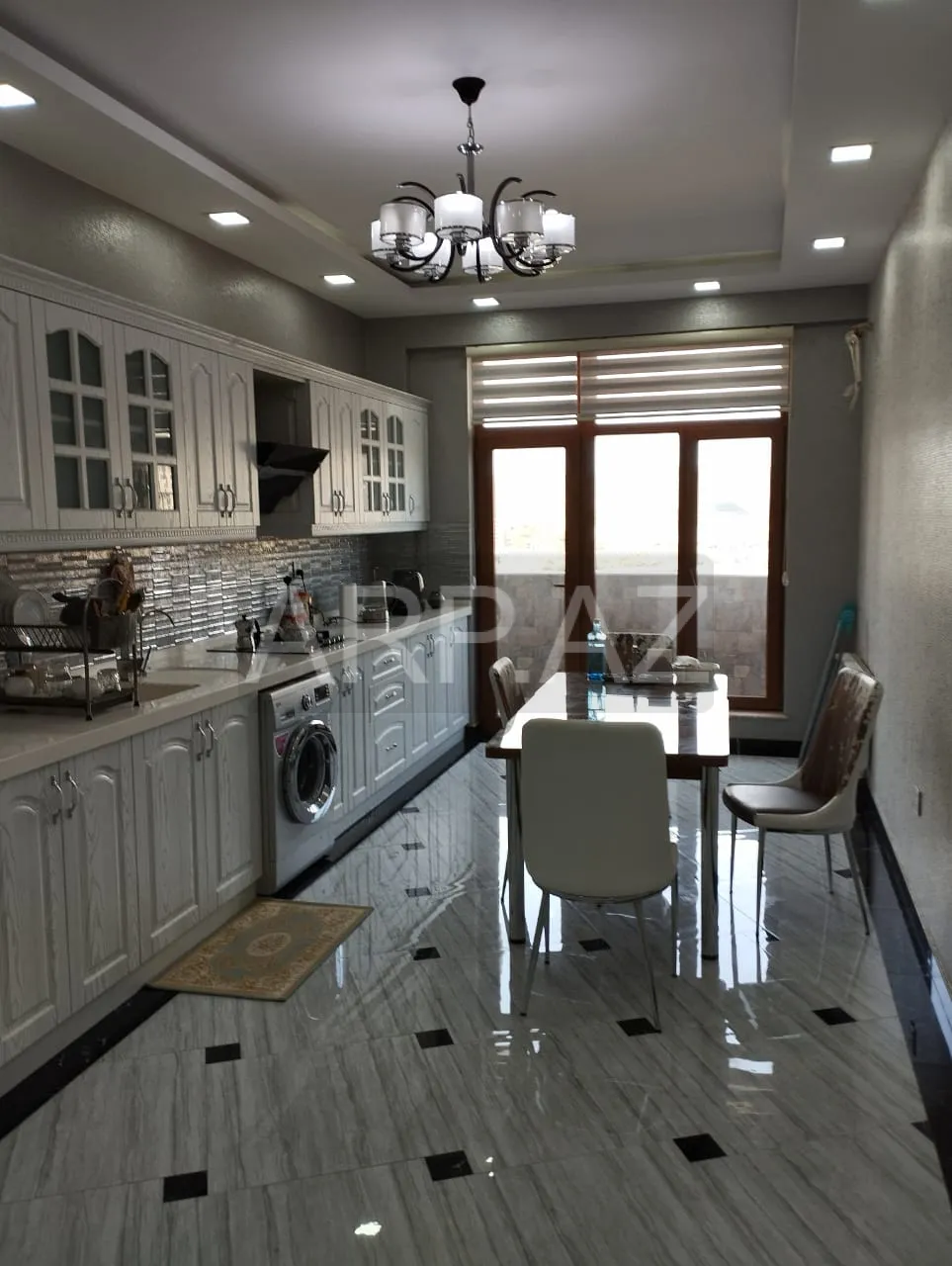/ İcarəyə verilir 3 otaqlı yeni tikili 157 m², Şah İsmayıl Xətai m.